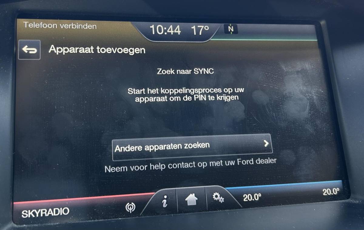Ford Focus Ford Focus Wagon 1.5 St-Line 150PK | DEALERONDERHOUDEN | NL AUTO | NAP | Sport | 18 Inch | Parkeersensoren Voor en Achter | Navigatie | Cruise Control | Climate Control | Armsteun | Voorruitverwarming | 2 Sleutels |