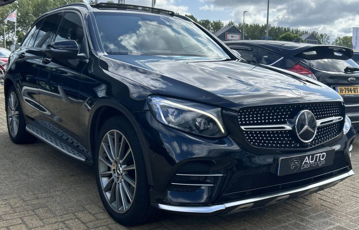 Mercedes-Benz GLC Mercedes-Benz GLC-klasse 250 4MATIC Ambition 211PK | AMG | PANO | LEDER | Achteruitrijcamera | Navigatie | Stoelverwarming | Elektrische Achterklep | 20 Inch |