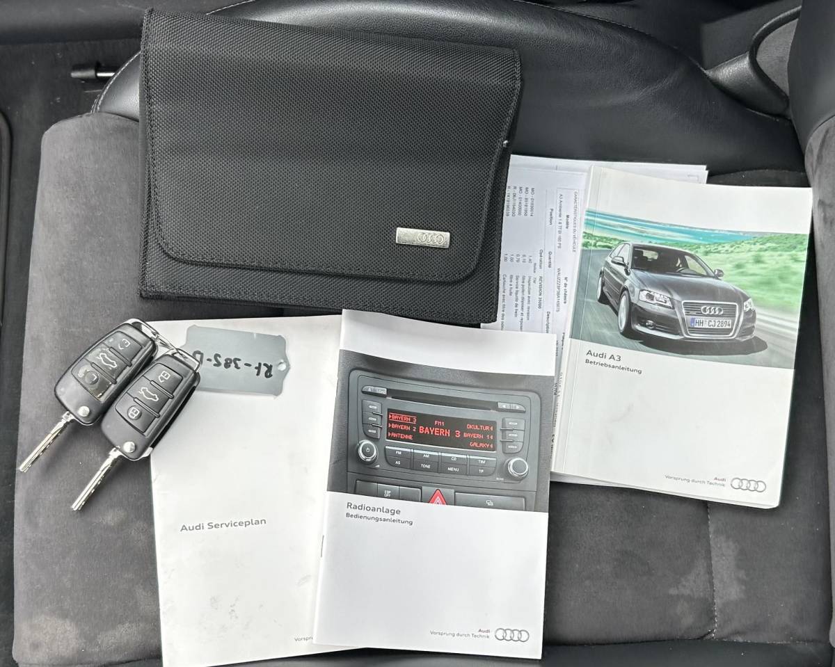 Audi A3 Audi A3 1.8 TFSI Ambition Pro Line Business 160PK | UNIEK | Lage KM stand voor een liefhebber! | Van de Audi Dealer | Nette Staat | Luxe Sport Stoelen | Sportonderstel | Xenon | Armsteun | Parkeersensoren Voor en Achter | Climate Control | Cruise Control | 2 Sleutels |