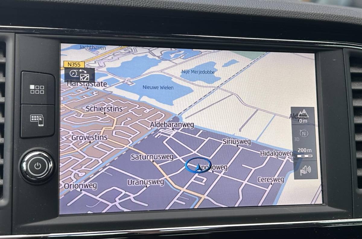 SEAT Leon SEAT Leon 1.5 TSI FR Business Intense 150PK | NL AUTO | 2e Eigenaar | NAP | Virtual Cockpit | Led Koplampen | Achteruitrijcamera | Adaptive Cruise Control | Navigatie | 17 Inch Lichtmetalen Velgen | Carplay | Navigatie | Parkeersensoren Voor en Achter |