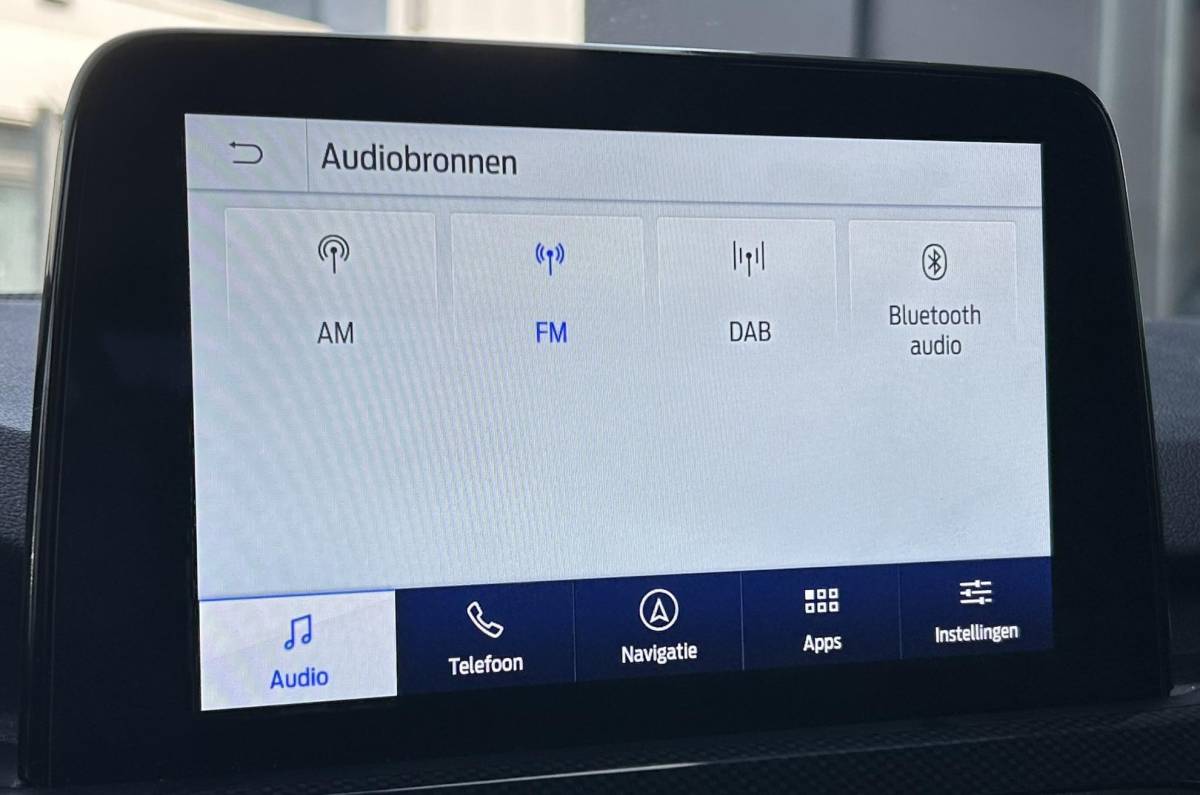 Ford Kuga Ford Kuga 2.5 PHEV ST-Line X 225PK | DEALERONDERHOUDEN! | NL AUTO | 2e Eigenaar | NAP | BLIS | Grote Achteruitrijcamera | Head-Up | Adaptive Cruise Control | Winterpack | Elektrische Stoel | Digital Cockpit | 19 Inch | B&O Audio | Draadloze Oplader | Elektrische Achterklep | Stoelverwarming | Stuurverwarming | Voorruitverwarming | 2 sleutels | APK tot 16-07-2028 |
