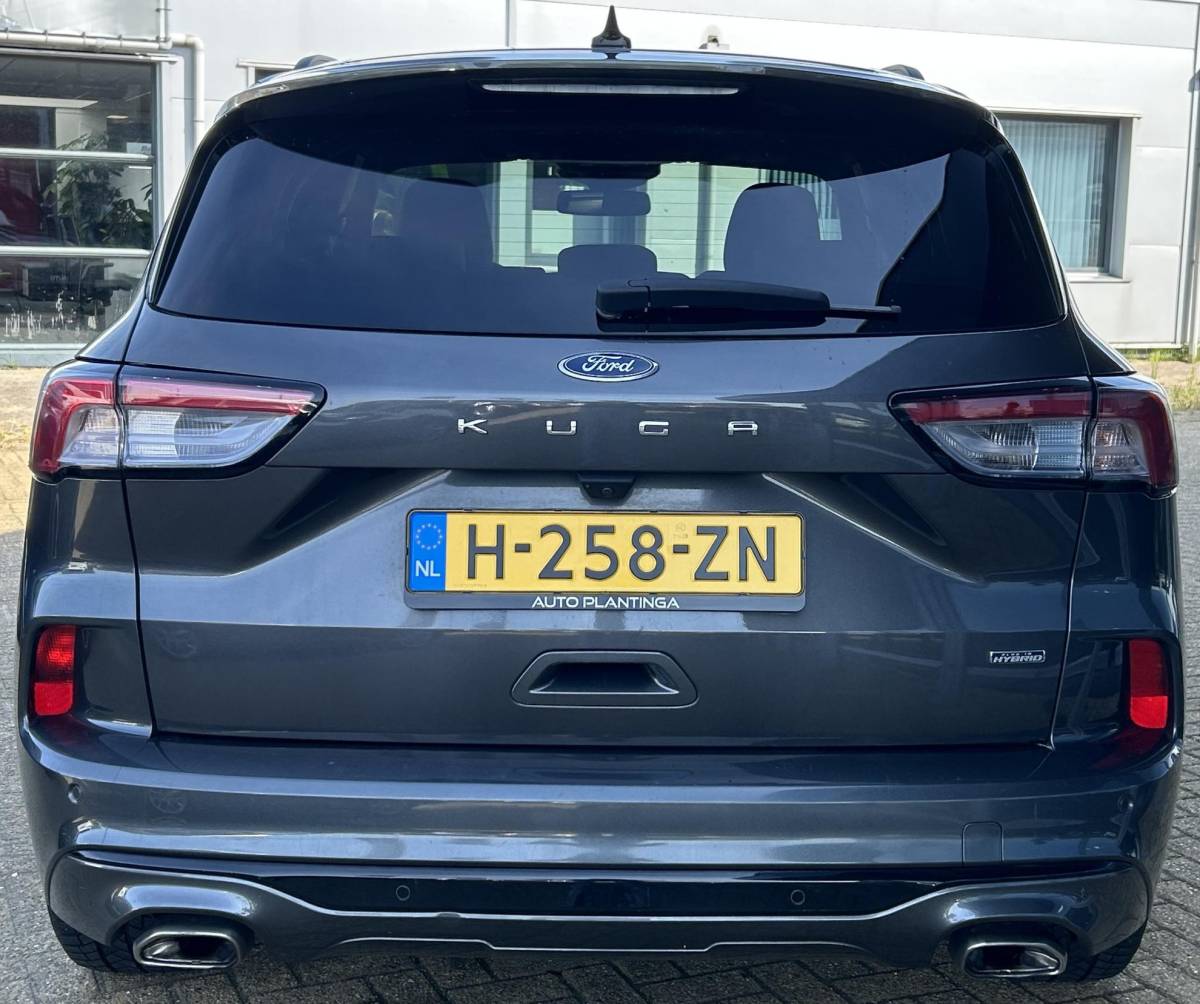 Ford Kuga Ford Kuga 2.5 PHEV ST-Line X 225PK | DEALERONDERHOUDEN! | NL AUTO | 2e Eigenaar | NAP | BLIS | Grote Achteruitrijcamera | Head-Up | Adaptive Cruise Control | Winterpack | Elektrische Stoel | Digital Cockpit | 19 Inch | B&O Audio | Draadloze Oplader | Elektrische Achterklep | Stoelverwarming | Stuurverwarming | Voorruitverwarming | 2 sleutels | APK tot 16-07-2028 |