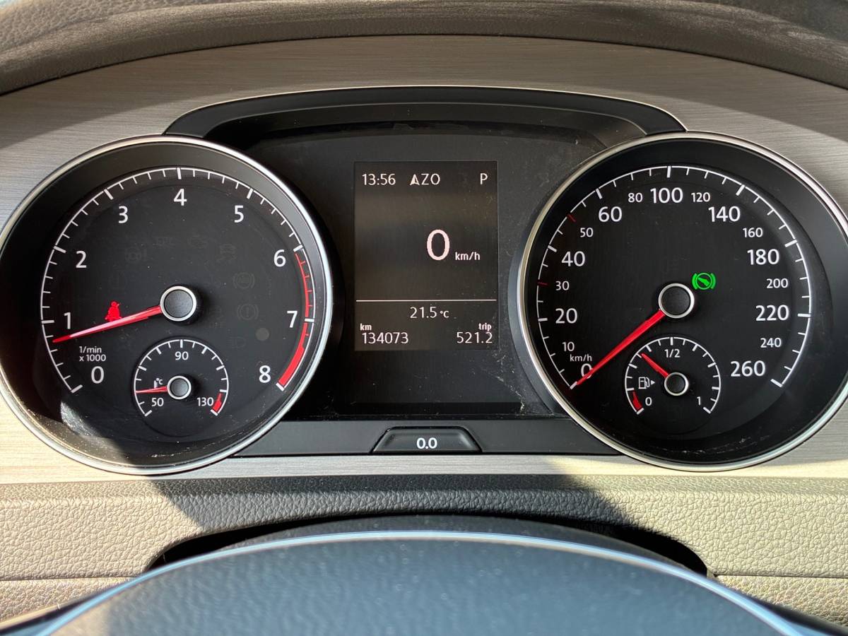 Volkswagen Golf Volkswagen Golf 1.2 TSI Highline|Automaat|Camera|Navigatie|CruiseControl|Climatronic|PDC|