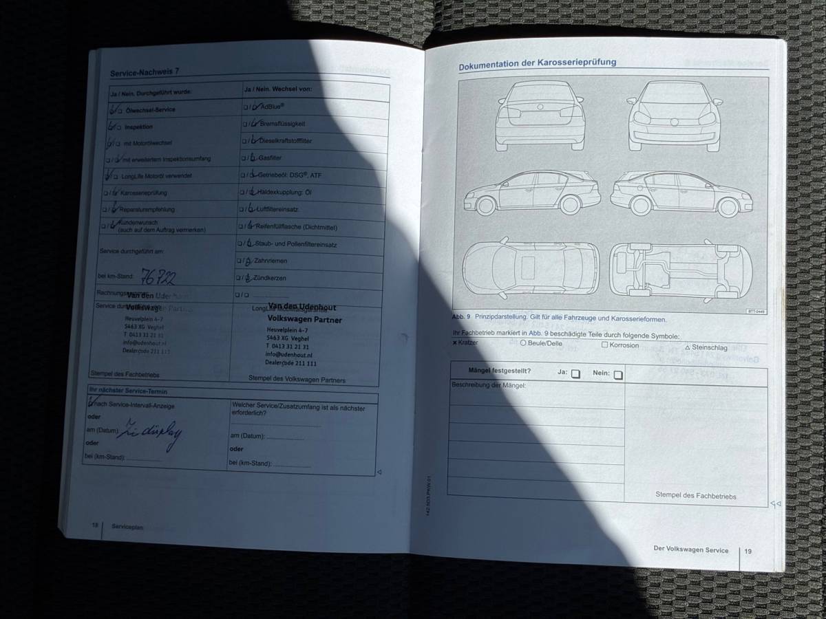 Volkswagen Golf Volkswagen Golf 1.2 TSI Highline|Automaat|Camera|Navigatie|CruiseControl|Climatronic|PDC|
