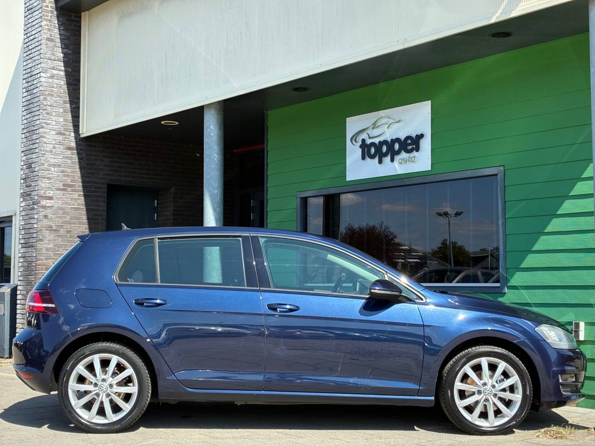 Volkswagen Golf Volkswagen Golf 1.2 TSI Highline|Automaat|Camera|Navigatie|CruiseControl|Climatronic|PDC|