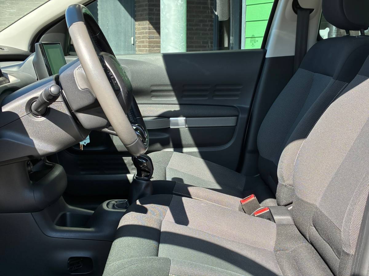 Citroën C4 Cactus Citroen C4 Cactus 1.2 PureTech Business|2e Eigenaar|D-riem v.v.|Camera|CruiseControl|Climatronic|Trekhaak|
