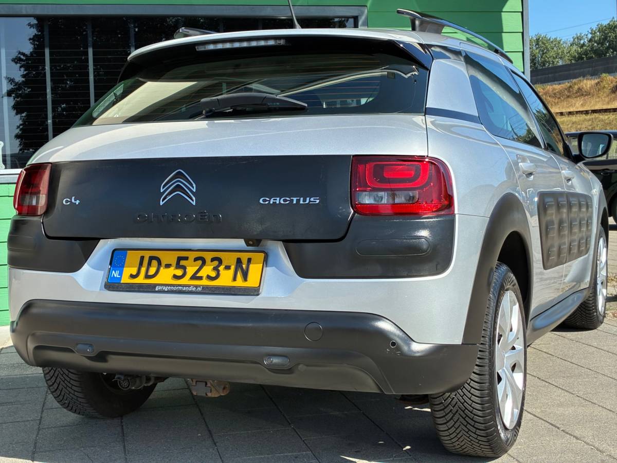 Citroën C4 Cactus Citroen C4 Cactus 1.2 PureTech Business|2e Eigenaar|D-riem v.v.|Camera|CruiseControl|Climatronic|Trekhaak|
