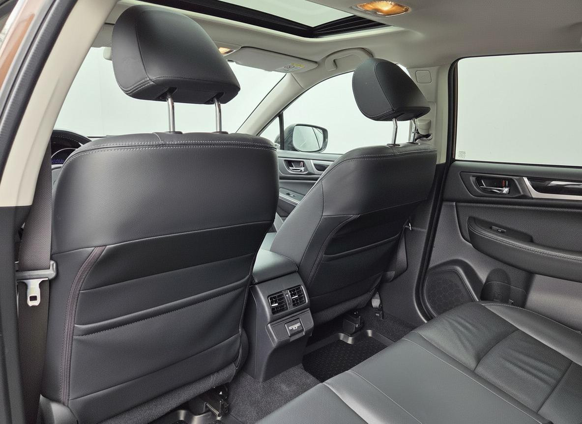 Subaru Outback Subaru Outback 2.5i Premium | Harman/Kardon | Trekhaak | Schuifdak