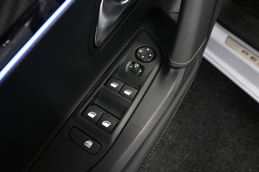 Peugeot e-2008 Peugeot e-2008 EV GT Avantage 54 kWh