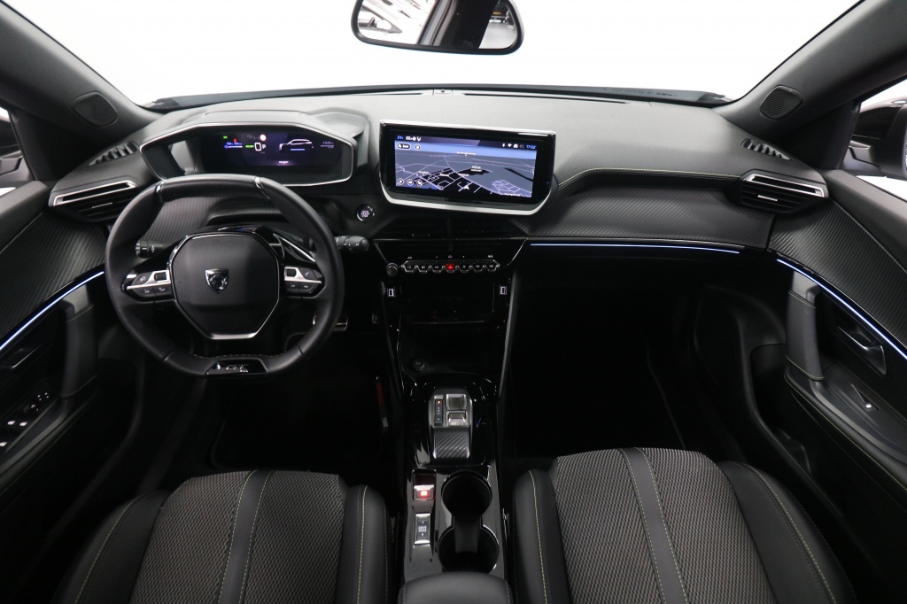 Peugeot e-2008 Peugeot e-2008 EV GT Avantage 54 kWh