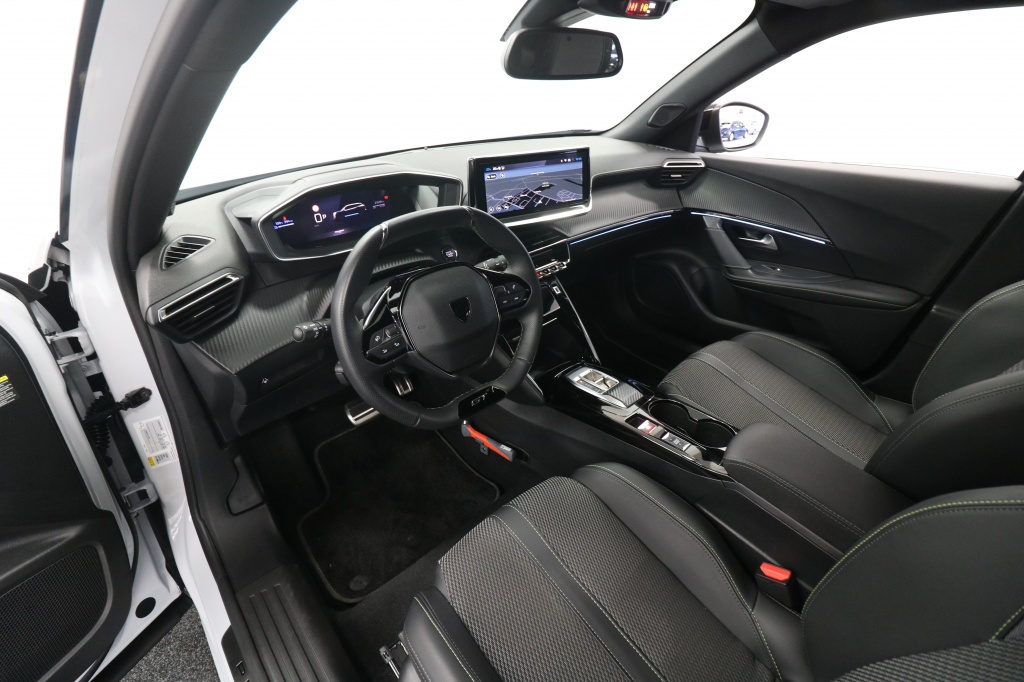 Peugeot e-2008 Peugeot e-2008 EV GT Avantage 54 kWh