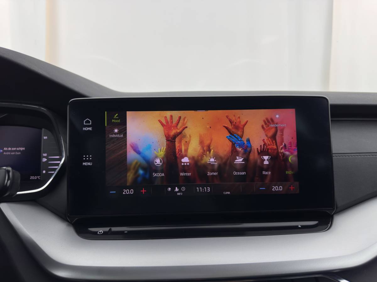 Škoda Octavia ŠKODA Octavia 1.0 e-TSI Sport Business MHEV (INCL-BTW) Aut. *FULL-LED | DIGI-COCKPIT | ADAPTIVE-CRUISE | SPORTSEATS | NAVI-FULLMAP | CARPLAY | SHIFTPADDLES | ECC | PDC | DAB | AMBIENTLIGHT | TOWBAR | 18”ALU*