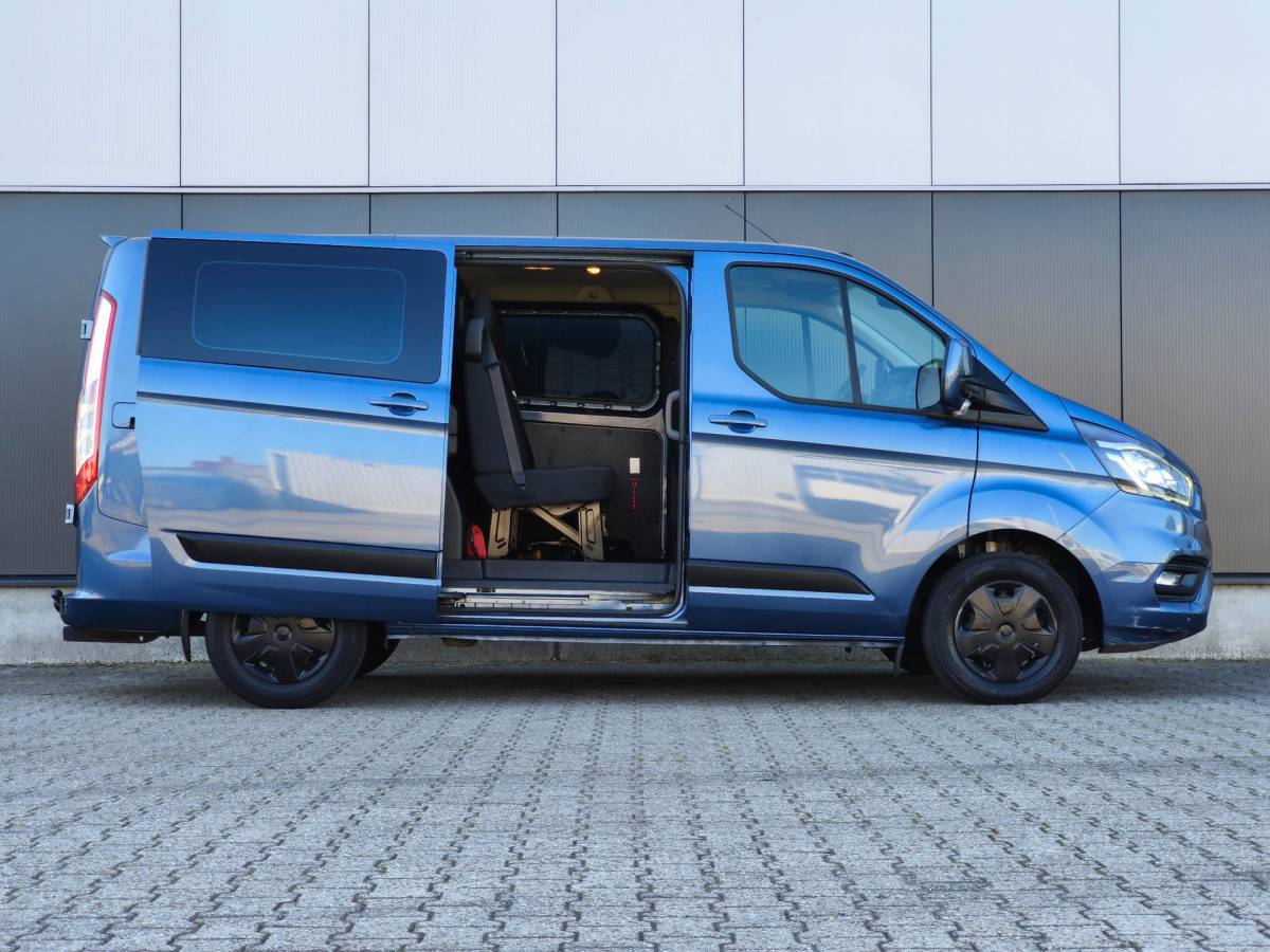 Ford Transit Custom Ford Transit Custom 300 2.0 TDCI 6PERS DUBBELE CABINE CRUISE CLIMATE TREKHAAK PDC
