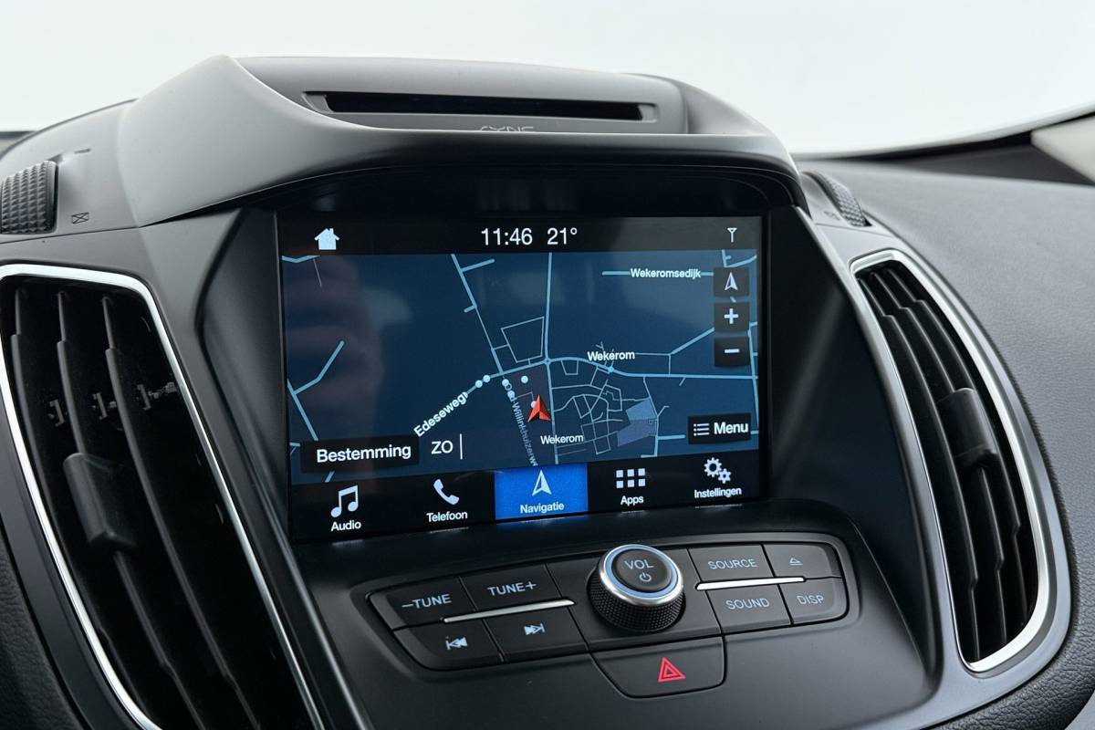Ford C-MAX Ford C-Max 1.0 Titanium | Trekhaak | CarPlay | Camera | Climate Control | Keyless Entry/Start | Cruise Control |