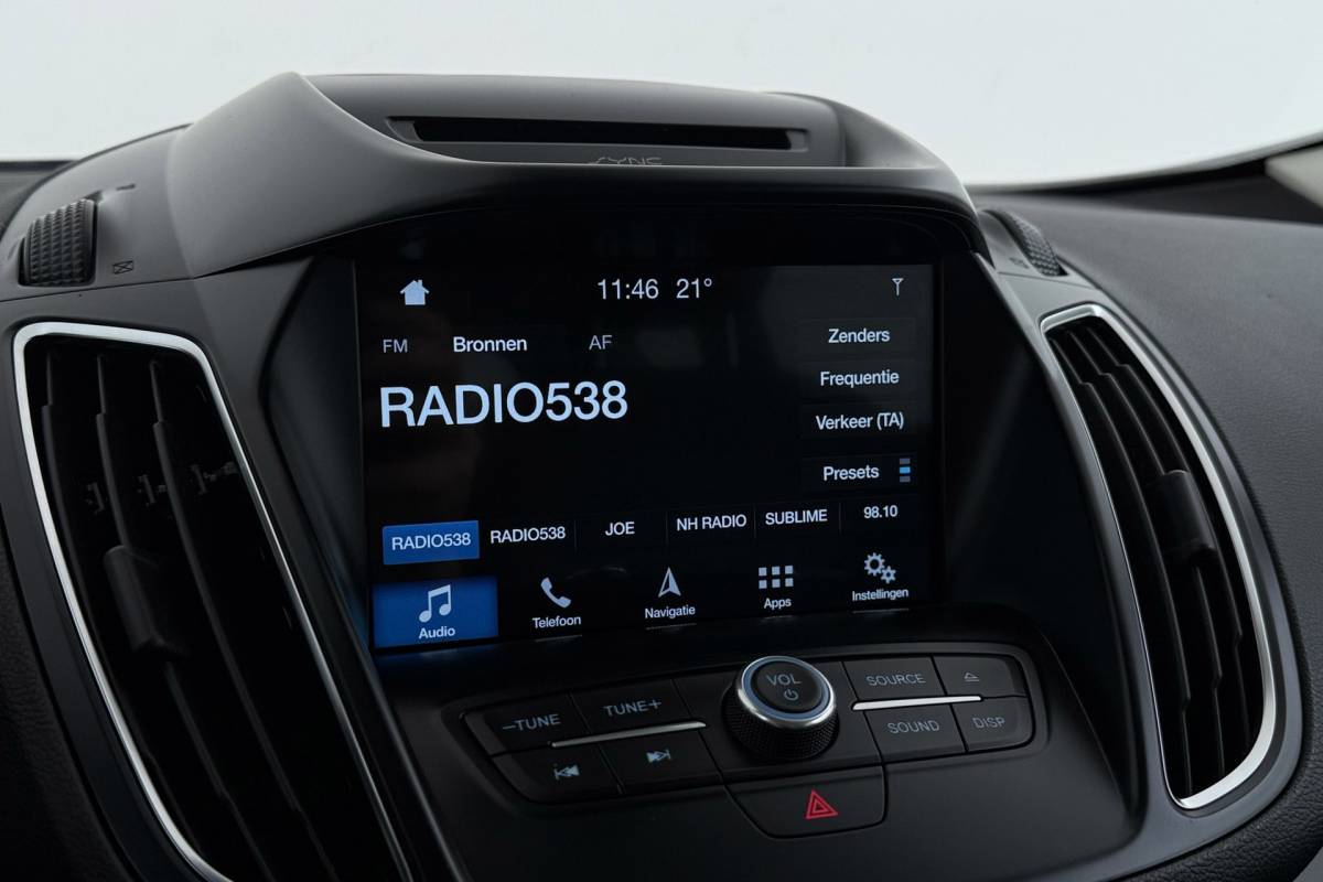 Ford C-MAX Ford C-Max 1.0 Titanium | Trekhaak | CarPlay | Camera | Climate Control | Keyless Entry/Start | Cruise Control |