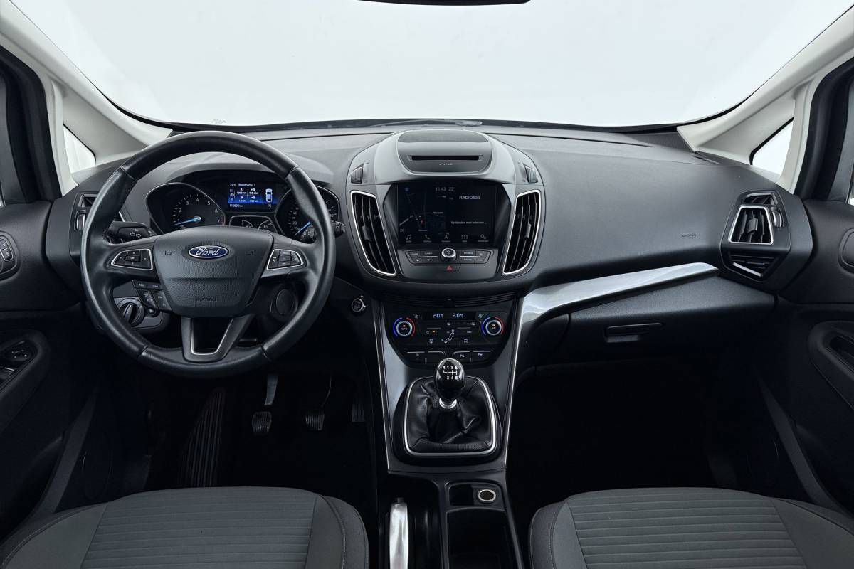 Ford C-MAX Ford C-Max 1.0 Titanium | Trekhaak | CarPlay | Camera | Climate Control | Keyless Entry/Start | Cruise Control |