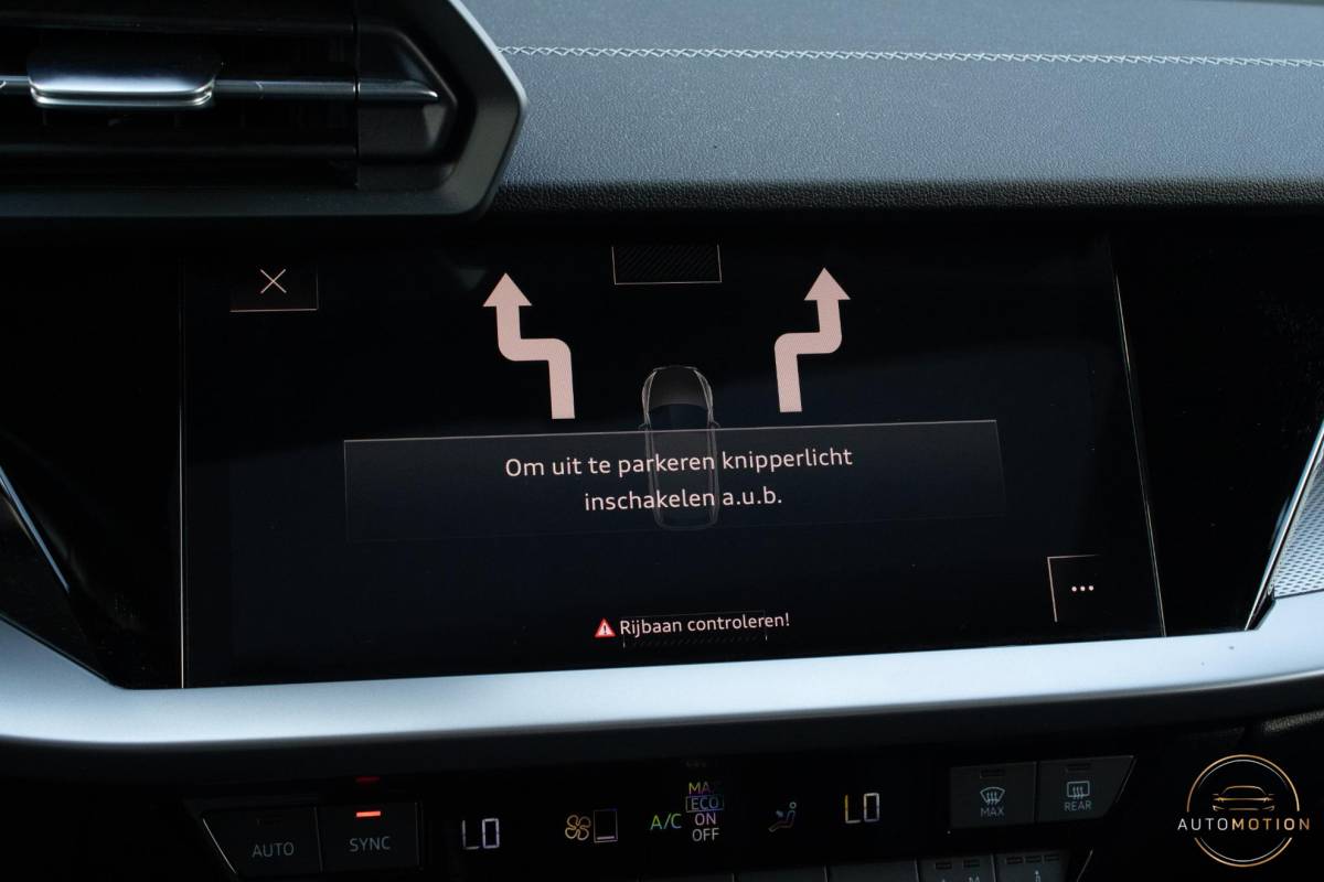 Audi A3 Audi A3 Sportback 45 TFSIe Sline Competition PANO MATRIX MAXTON KEYLESS