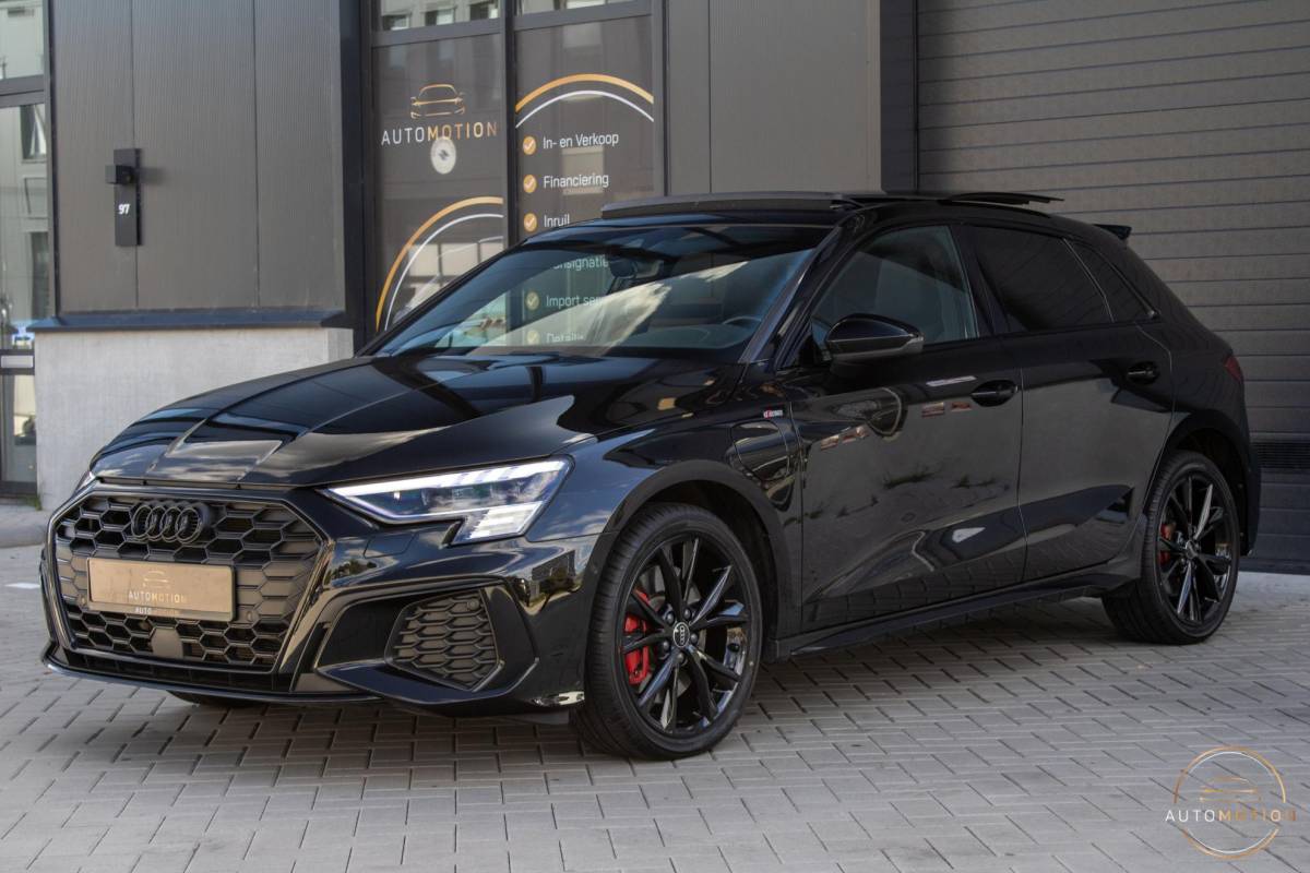 Audi A3 Audi A3 Sportback 45 TFSIe Sline Competition PANO MATRIX MAXTON KEYLESS