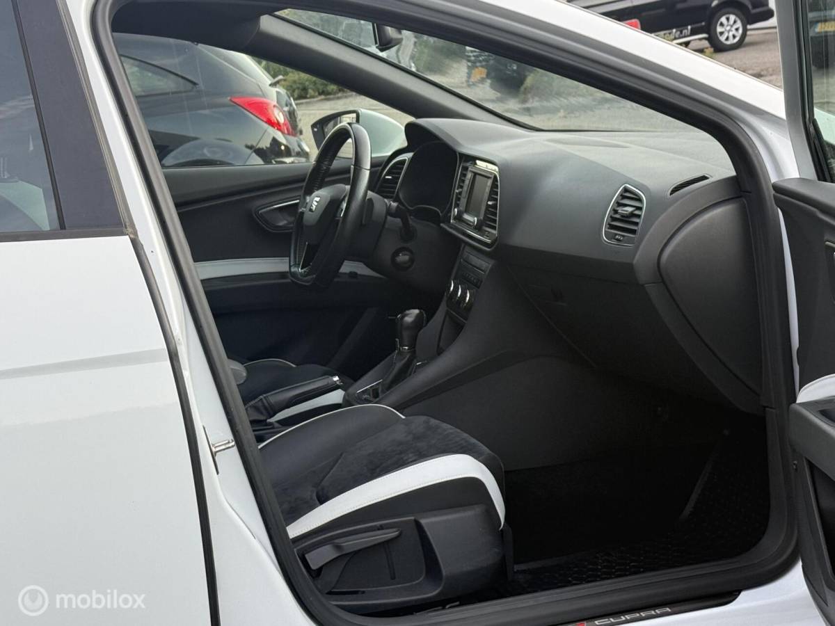 SEAT Leon Seat Leon 2.0 TSI Cupra 265 DSG|Seat Sound|LED|