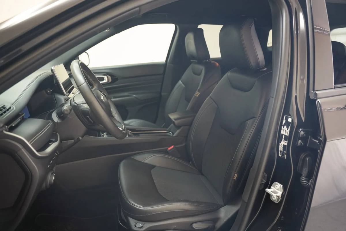 Jeep Compass Jeep Compass 4xe 190 Plug-in Night Eagle Aut. [ Navi Camera Adapt.cruise ]