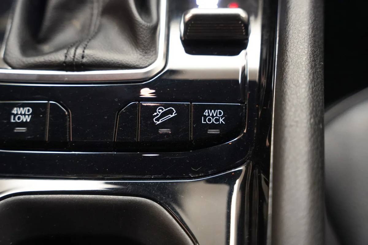 Jeep Compass Jeep Compass 4xe 190 Plug-in Night Eagle Aut. [ Navi Camera Adapt.cruise ]