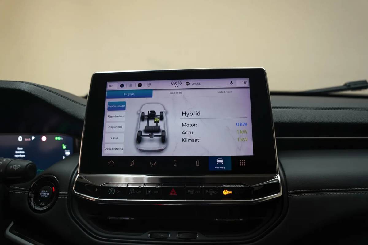 Jeep Compass Jeep Compass 4xe 190 Plug-in Night Eagle Aut. [ Navi Camera Adapt.cruise ]