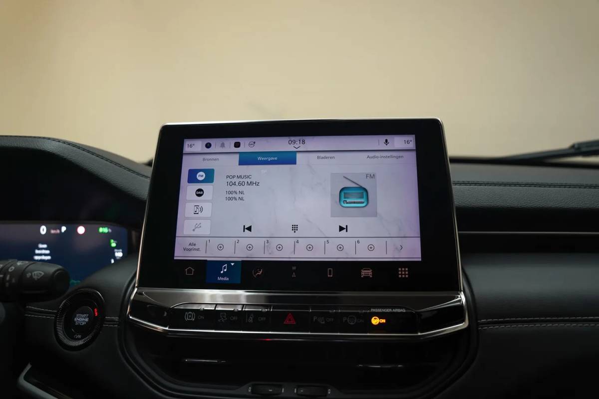 Jeep Compass Jeep Compass 4xe 190 Plug-in Night Eagle Aut. [ Navi Camera Adapt.cruise ]