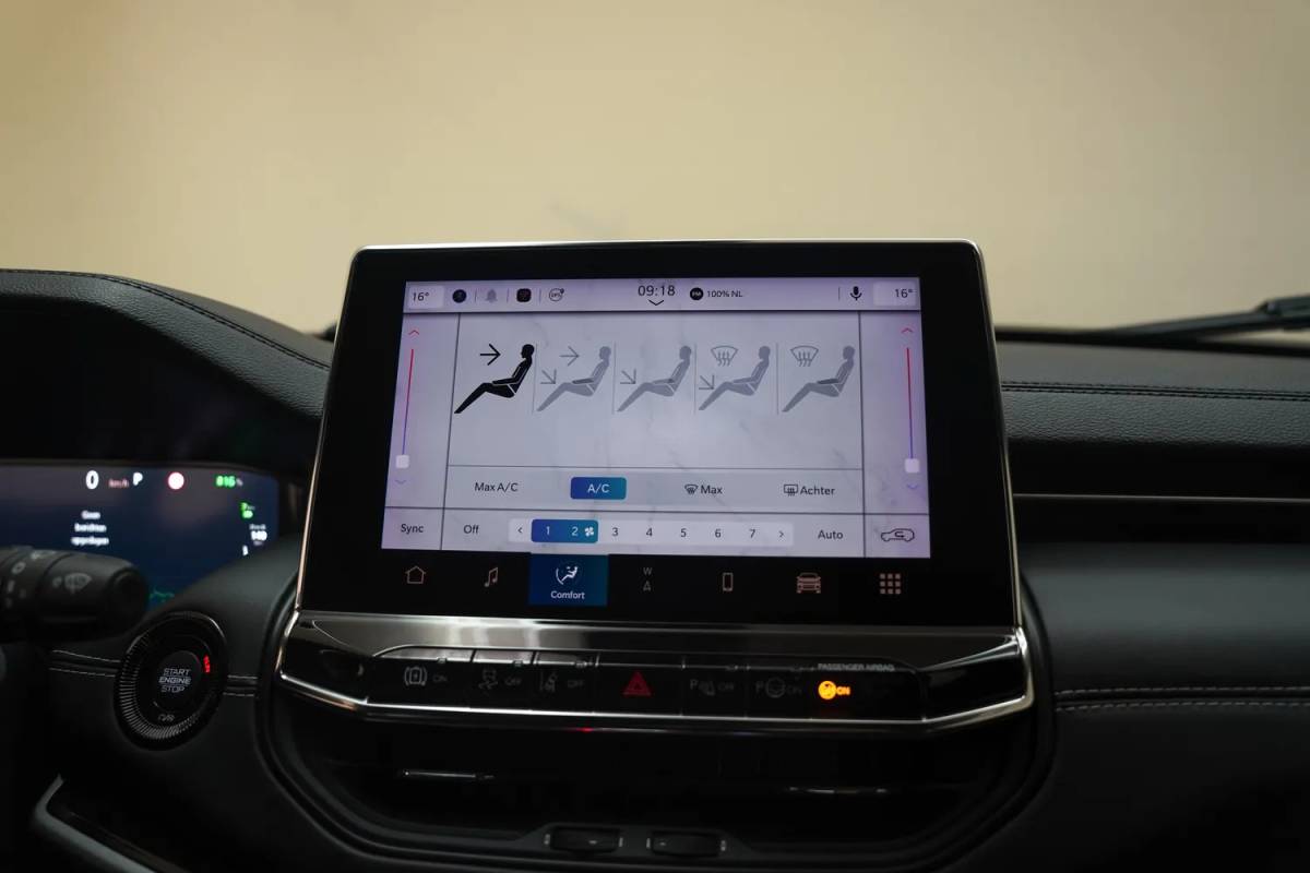 Jeep Compass Jeep Compass 4xe 190 Plug-in Night Eagle Aut. [ Navi Camera Adapt.cruise ]