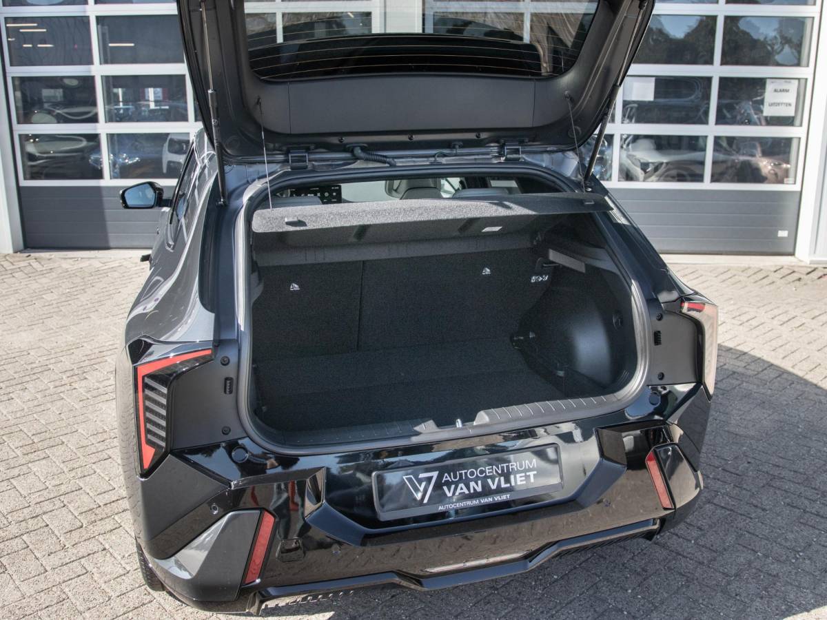 Kia EV4 Kia EV4 GT-Line Business Edition 81.4 kWh | Direct leverbaar | Rijk uitgerust | Gunstige fiscale waarde! | Navi. | Clima. | Adapt. Cruise. | Stoel&Stuur Verwarming | Dodehoek Assistentie | GT-Line Vegan Lederen Stoelbekleding
