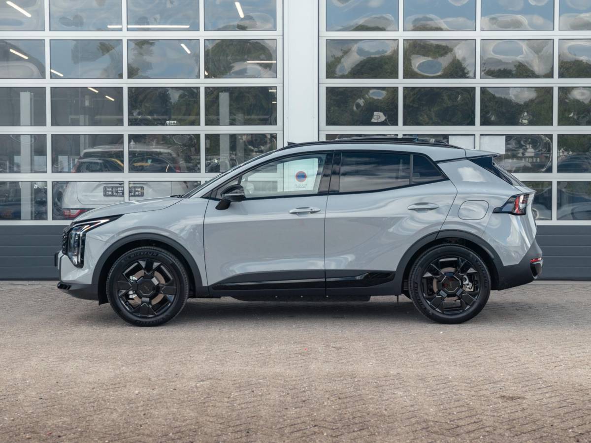 Kia Sportage Kia Sportage 1.6 T-GDi Plug-in Hybrid Black Edition Advanced | Direct leverbaar | Full Options | o.a. 19″Velgen | Pano dak | Stoelverw. achterbank | Direct leverbaar!