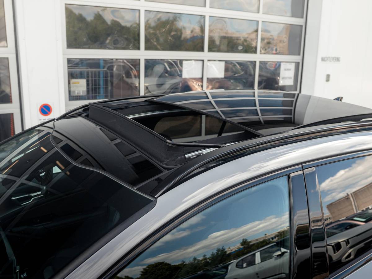 Kia Sportage Kia Sportage 1.6 T-GDi Plug-in Hybrid Black Edition Advanced | Direct leverbaar | Full Options | o.a. 19″Velgen | Pano dak | Stoelverw. achterbank | Direct leverbaar!