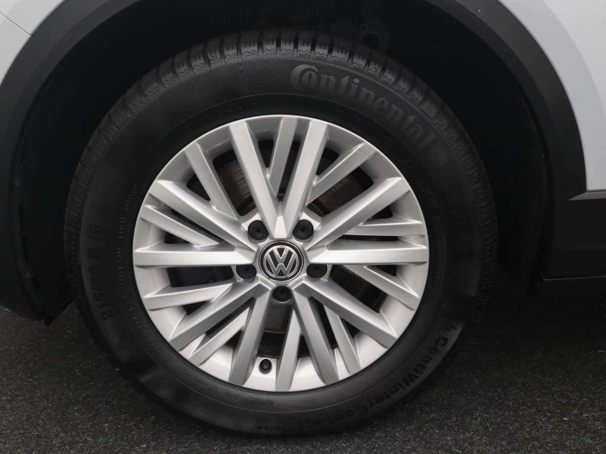 Volkswagen T-Roc Volkswagen T-Roc 1.0 TSI Style TREKHAAK / CAMERA / VIRTUAL / STOELVERW / CARPLAY / NAVI / CLIMA / PDC / BLUETOOTH / ACC / NL-AUTO
