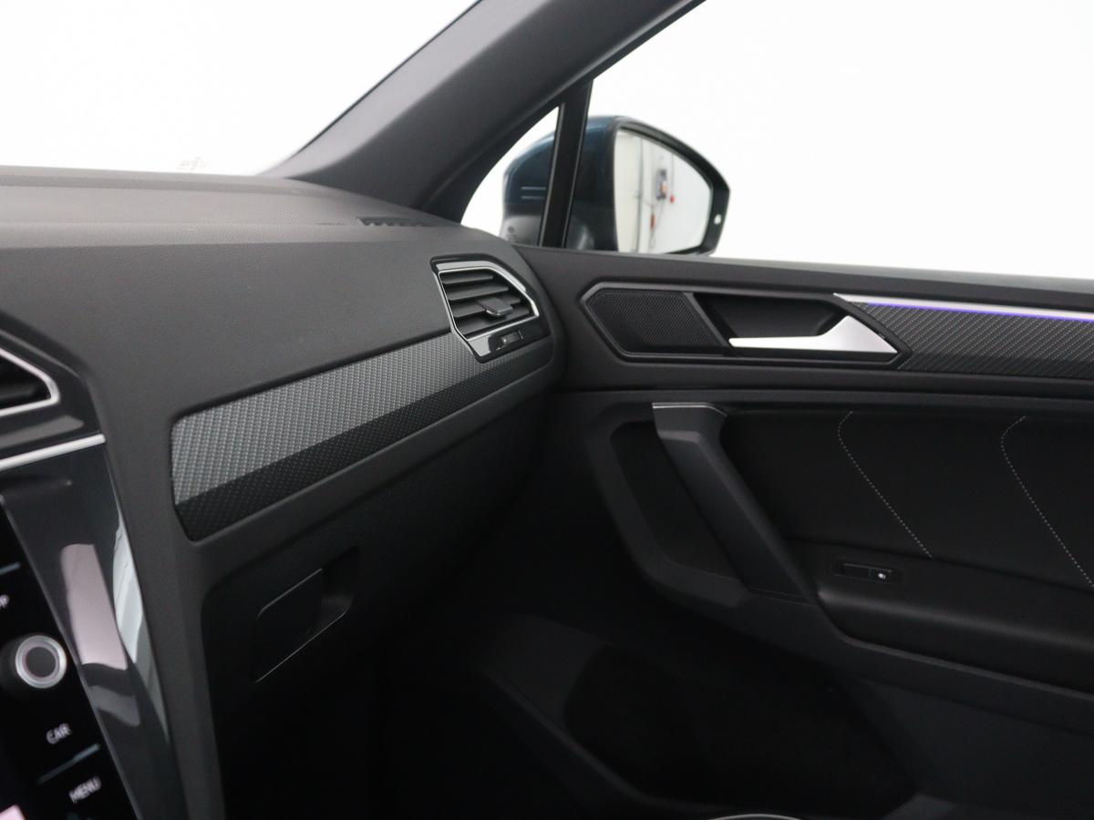 Volkswagen Tiguan Volkswagen Tiguan 1.5 eHybrid Life Edition | SOH 91,0% | Panoramadak | Memory | Leder | Stuur/stoel verwarming | Adaptive cruise | Sfeerverlichting | 360 camera | Park assist | Carplay | Elektrische achterklep
