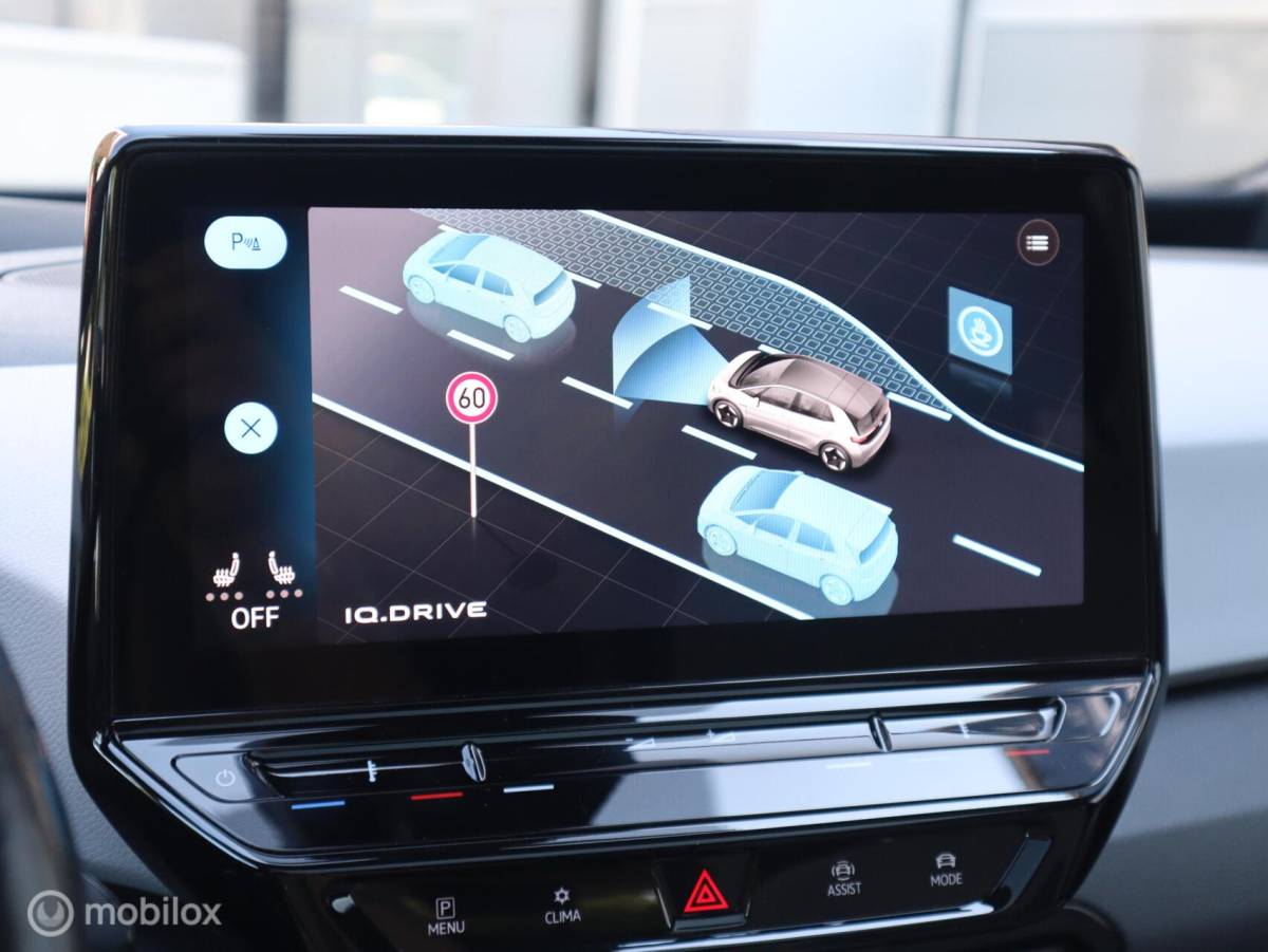 Volkswagen ID.3 Volkswagen ID.3 First Plus 58 kWh Pano Matrix Camera Massage SOH 93%
