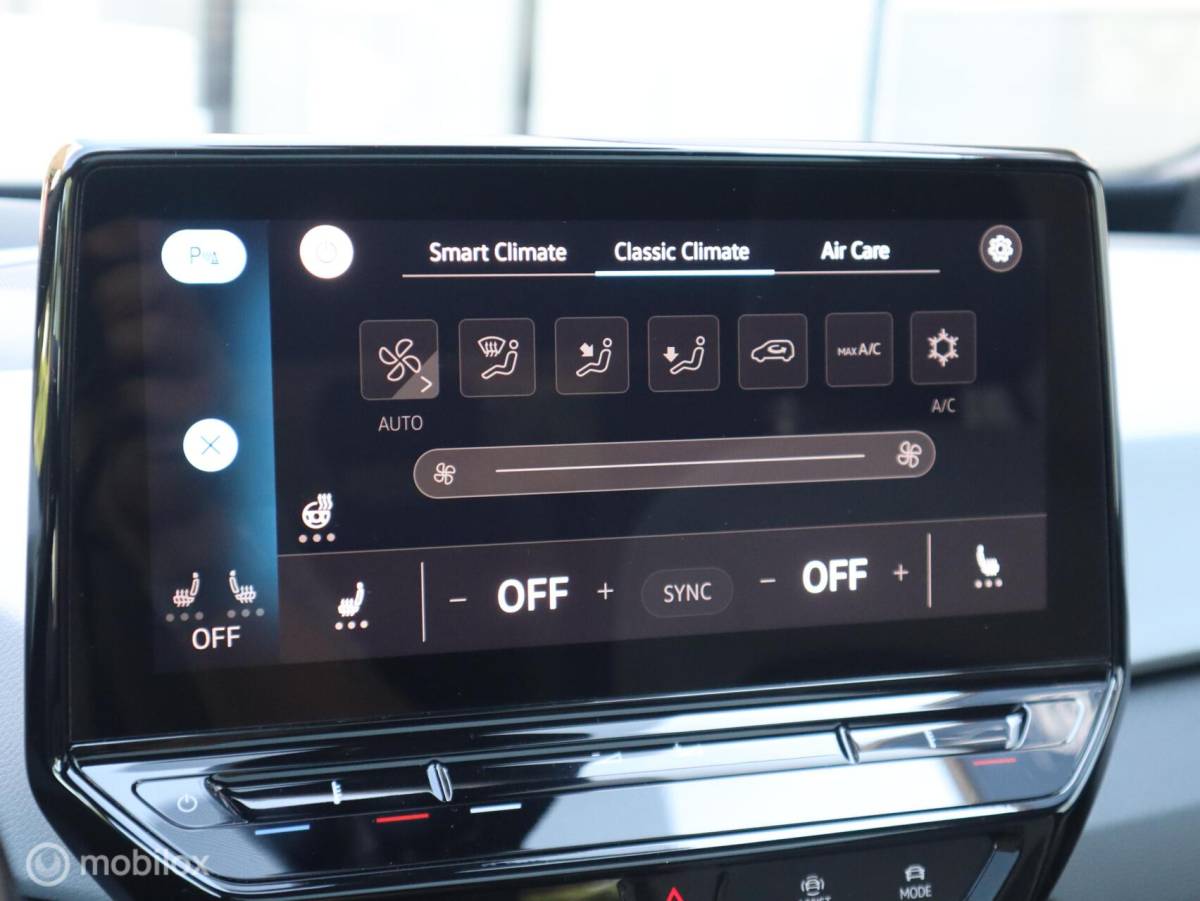 Volkswagen ID.3 Volkswagen ID.3 First Plus 58 kWh Pano Matrix Camera Massage SOH 93%