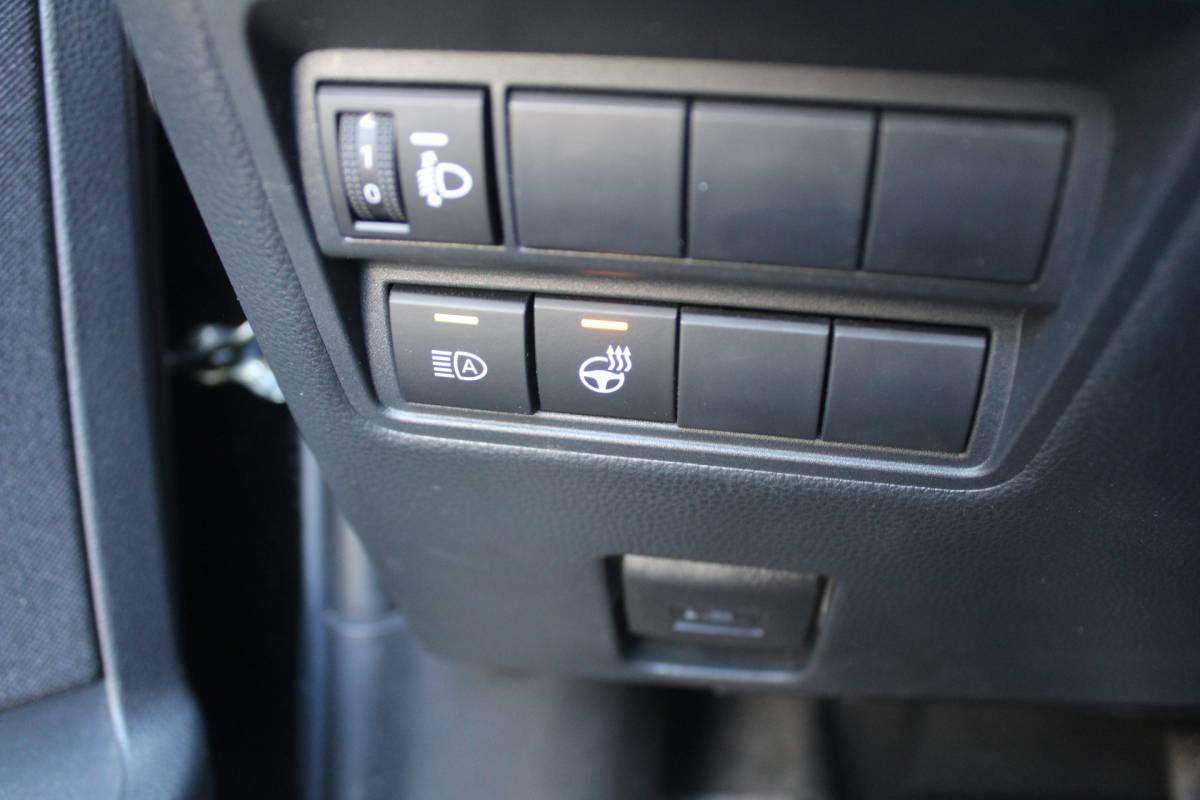 Mazda 2 Hybrid Mazda 2 Hybrid 1.5 Exclusive-line Cruise control adaptief met stop&go I Dodehoek detectie l Parkeersensor achter I Parkeersensor voor l Parkeercamera l Nieuw model