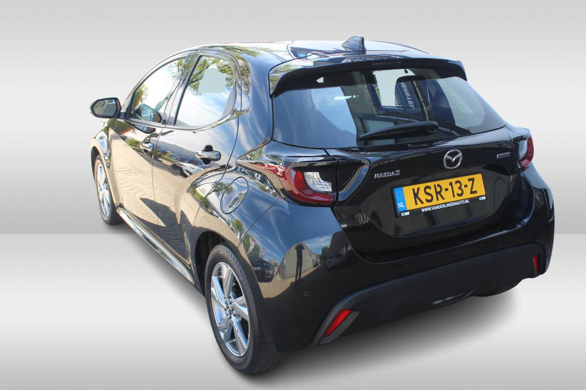 Mazda 2 Hybrid Mazda 2 Hybrid 1.5 Exclusive-line Cruise control adaptief met stop&go I Dodehoek detectie l Parkeersensor achter I Parkeersensor voor l Parkeercamera l Nieuw model