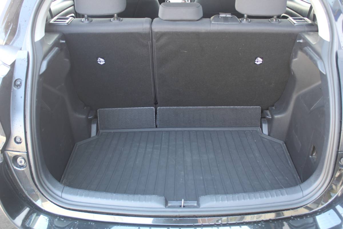 Mazda 2 Hybrid Mazda 2 Hybrid 1.5 Exclusive-line Cruise control adaptief met stop&go I Dodehoek detectie l Parkeersensor achter I Parkeersensor voor l Parkeercamera l Nieuw model