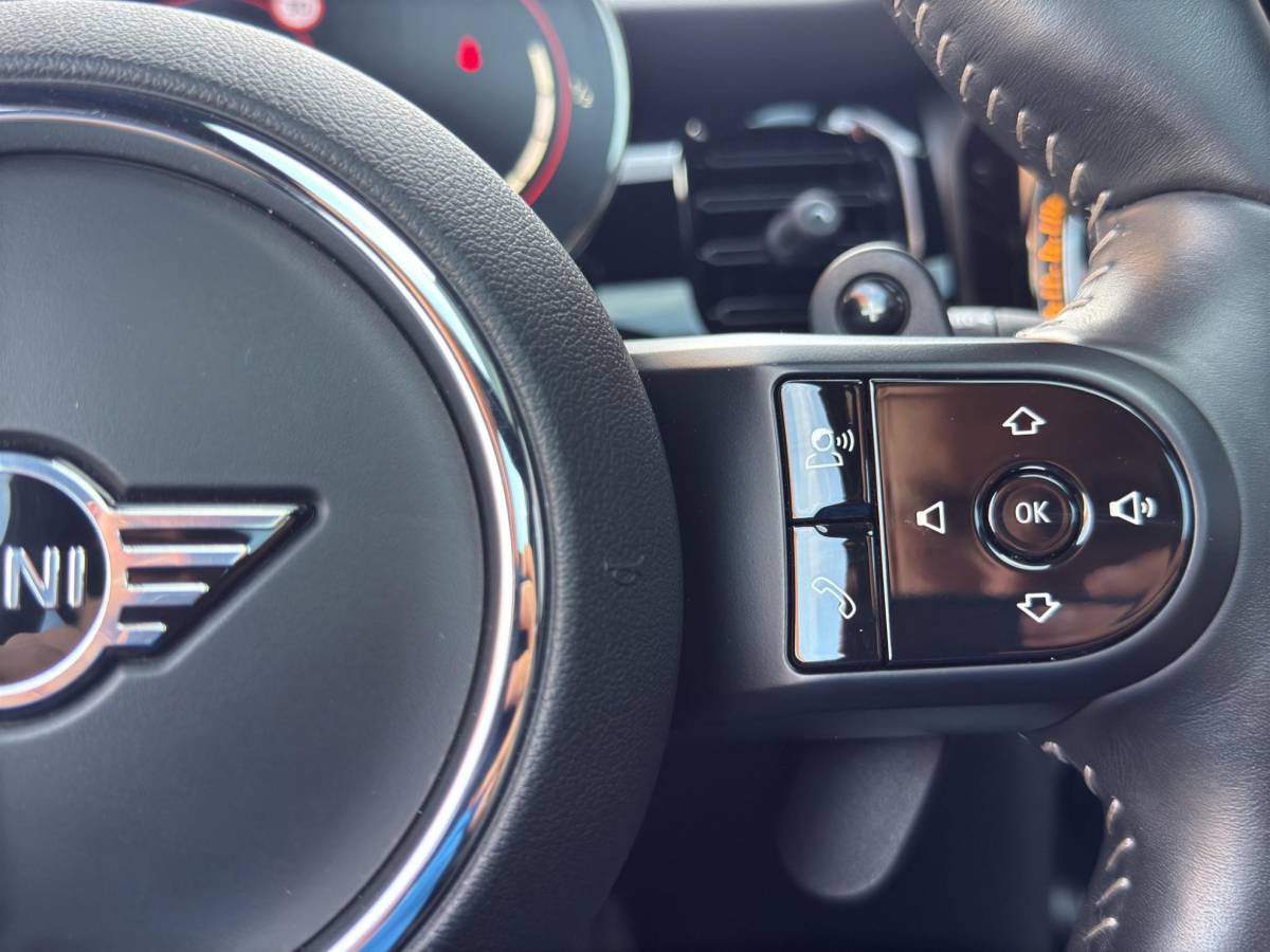 MINI 3-Deurs MINI 3-Deurs 2.0 John Cooper Works F1 JCW Pack /Apple Carplay/Panodak/Harman Kardon/Climate & Cruise Control/Adaptieve demping/Digital Dashboard/Keyless/18″BBS LMV/(MET GARANTIE*)