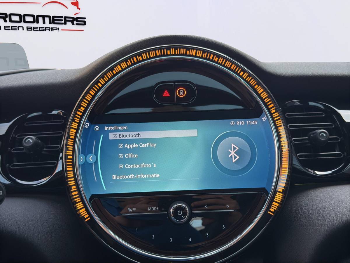 MINI 3-Deurs MINI 3-Deurs 2.0 John Cooper Works F1 JCW Pack /Apple Carplay/Panodak/Harman Kardon/Climate & Cruise Control/Adaptieve demping/Digital Dashboard/Keyless/18″BBS LMV/(MET GARANTIE*)