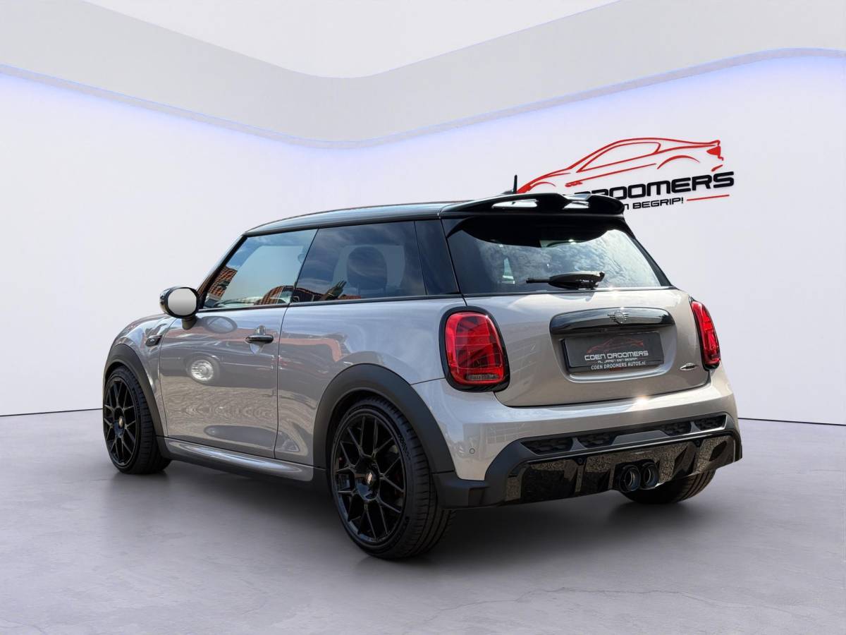 MINI 3-Deurs MINI 3-Deurs 2.0 John Cooper Works F1 JCW Pack /Apple Carplay/Panodak/Harman Kardon/Climate & Cruise Control/Adaptieve demping/Digital Dashboard/Keyless/18″BBS LMV/(MET GARANTIE*)