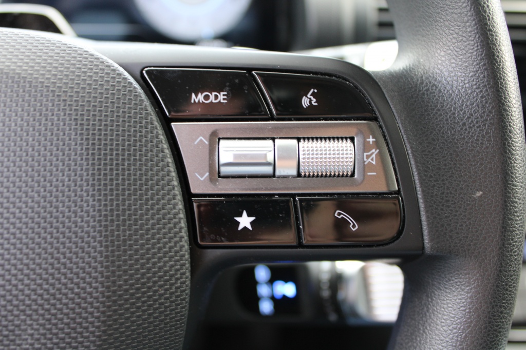Hyundai Inster Hyundai INSTER E-Motion 49 kWh Navi/led/Cam/Pdc/Carplay “RIJKLAARPRIJS”