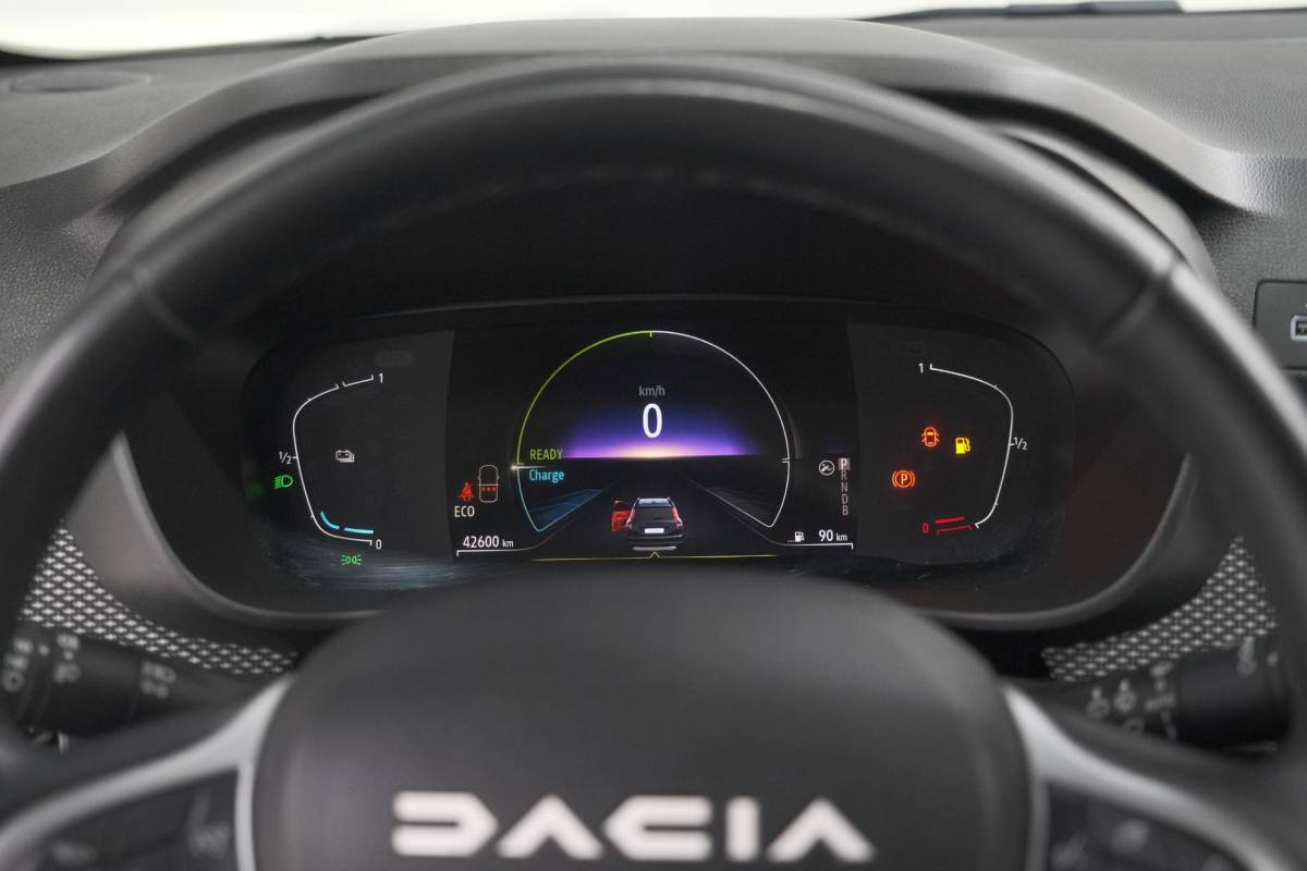 Dacia Jogger Dacia Jogger 1.6 Hybrid 140 Expression | 7 Zitplaatsen | Apple Carplay | Parkeersensoren