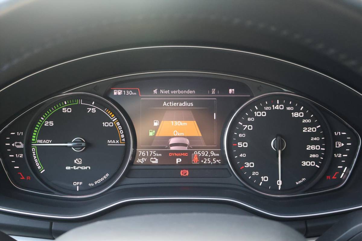 Audi Q5 Audi Q5 50 S-Line TFSI e Quattro 299pk SoH 93% | Stoelverwarming | Cruise | LED | Navigatie | Climate | Trekhaak