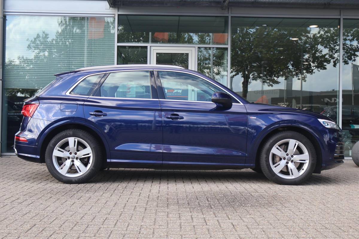 Audi Q5 Audi Q5 50 S-Line TFSI e Quattro 299pk SoH 93% | Stoelverwarming | Cruise | LED | Navigatie | Climate | Trekhaak