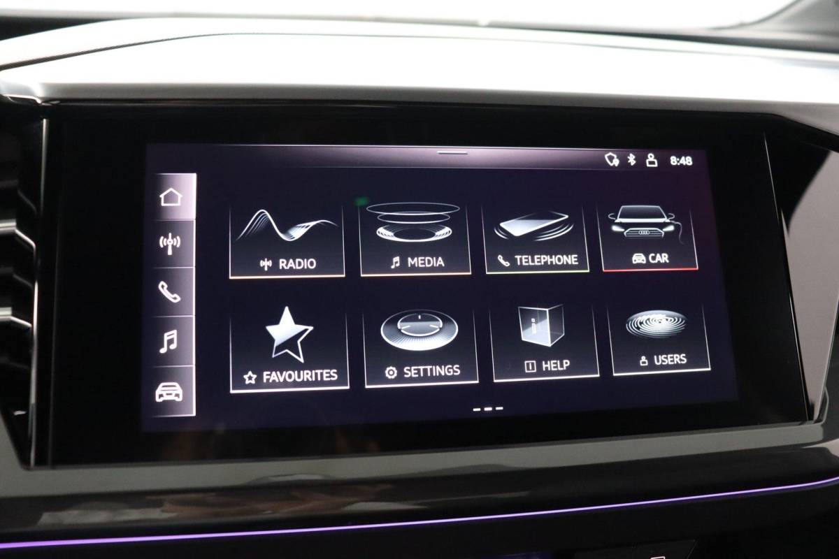 Audi Q4 e-tron Audi Q4 e-tron 35 Launch edition 55 kWh |ACC|Sfeerverlichting|S-Line
