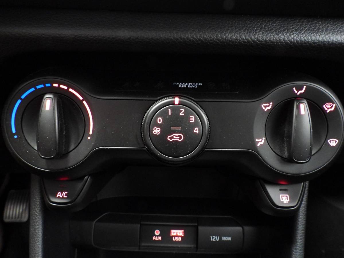 Kia Picanto Kia Picanto 1.0 CVVT EconomyPlusLine AIRCO/BLUETOOTH!