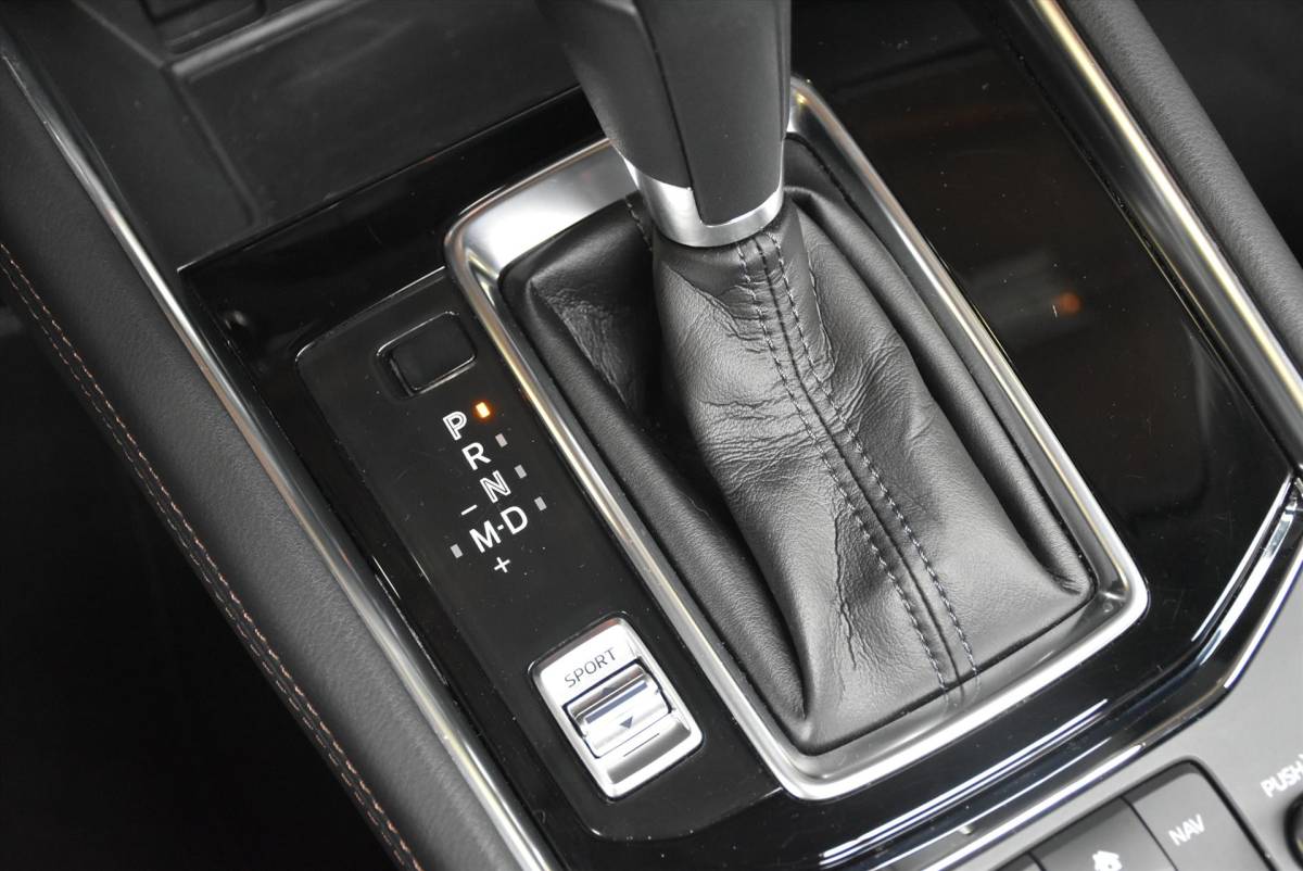 Mazda CX-5 MAZDA Cx-5 2.0 SKYACTIV-G 160pk 4WD Aut GT-M Trekhaak BOSE Stoel/Stuurverwarming