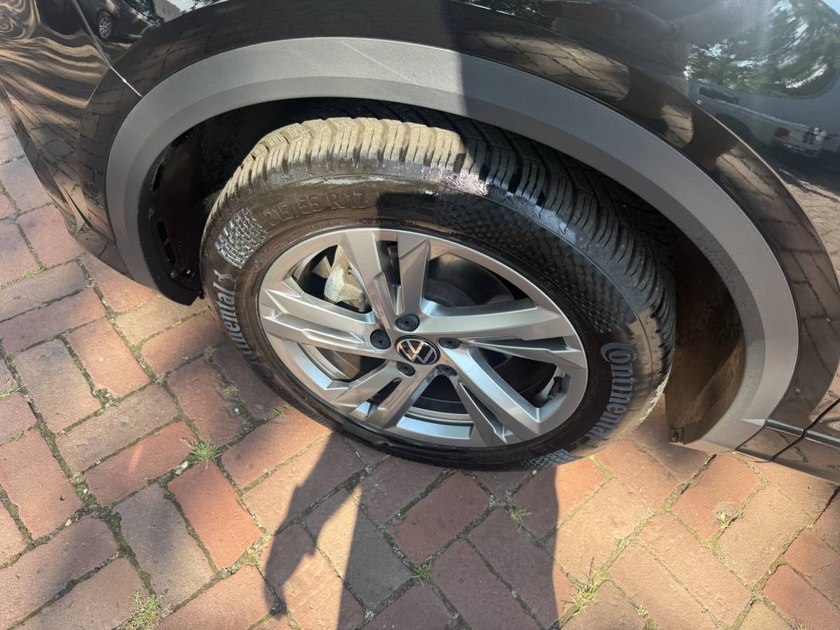 Volkswagen T-Roc Volkswagen T-Roc 1.5 TSI R-Line Edition Edition | IQ Light | Trekhaak | Camera | ACC | Ergo-active 2025 km 29.000 Nap
