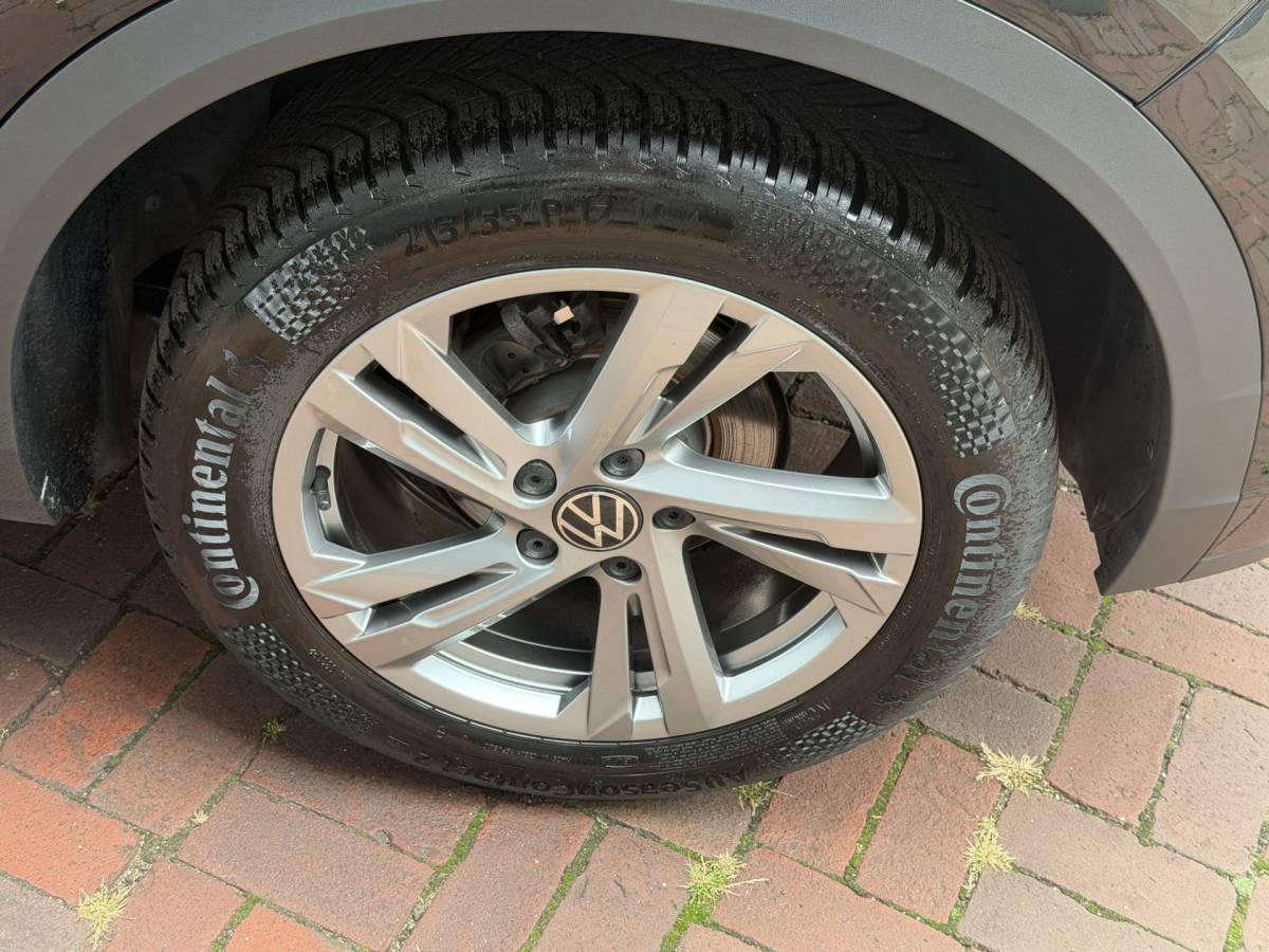 Volkswagen T-Roc Volkswagen T-Roc 1.5 TSI R-Line Edition Edition | IQ Light | Trekhaak | Camera | ACC | Ergo-active 2025 km 29.000 Nap